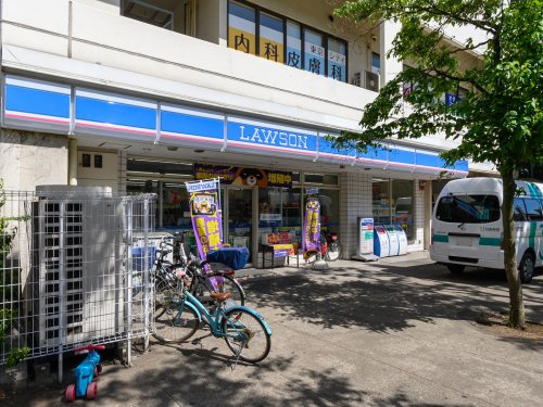 【コンビニエンスストア】ローソン　八潮五丁目店まで587ｍ
