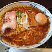 【ラーメン】　食?　もみじまで1266ｍ