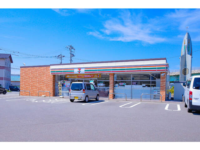 【コンビニエンスストア】セブンイレブン　能美大長野町店まで668ｍ