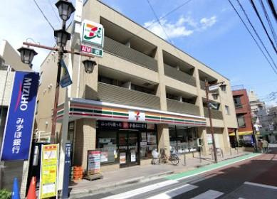 【コンビニエンスストア】セブンイレブン　新宿中井駅前店まで311ｍ