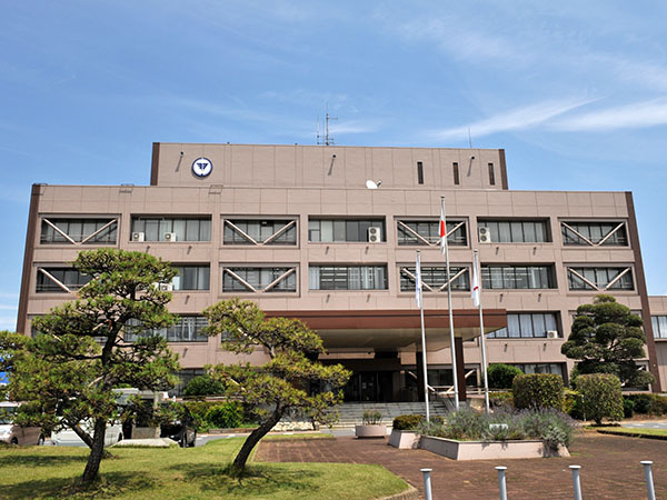 【市役所・区役所】羽生市役所まで418ｍ