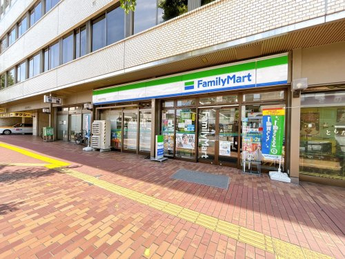 【コンビニエンスストア】ファミリーマート静岡追手町店まで53ｍ