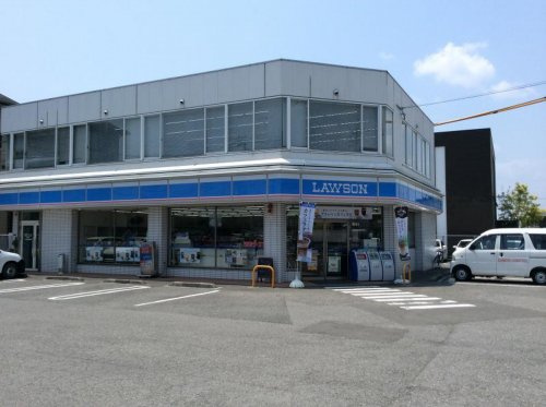 【コンビニエンスストア】ローソン高知南川添店まで325ｍ