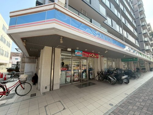 【コンビニエンスストア】ローソン　JR尼崎駅前店まで448ｍ