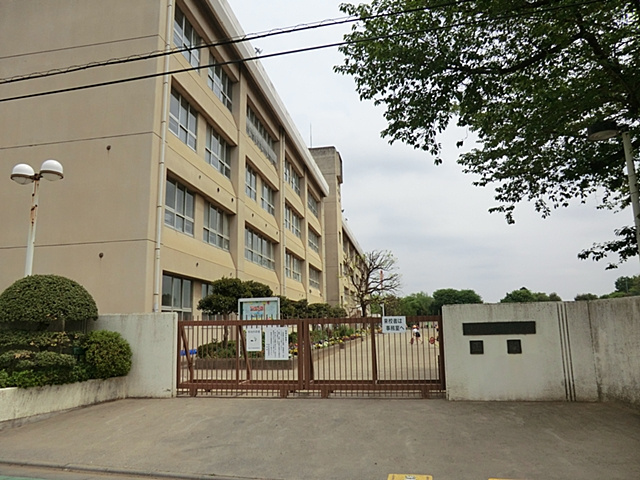 【小学校】狭山市立　笹井小学校まで350ｍ