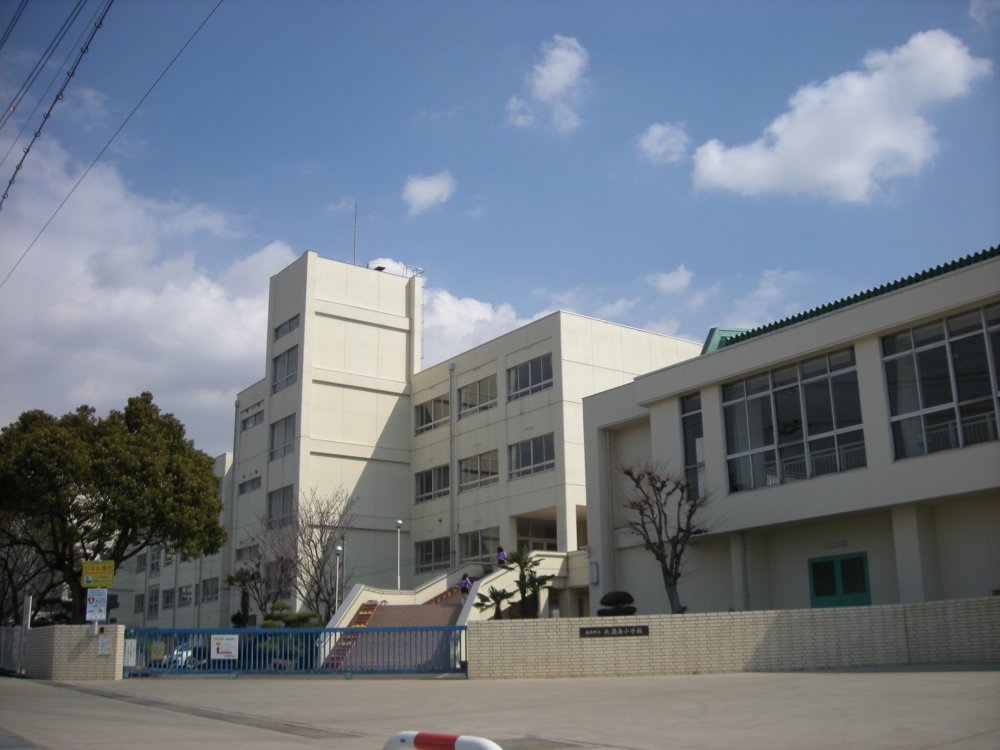 【小学校】天満南小学校まで1846ｍ