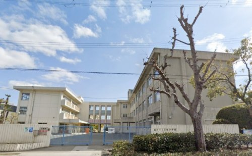 【小学校】高砂市立曽根小学校まで439ｍ