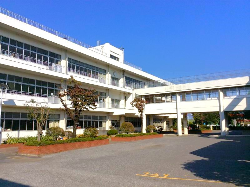【小学校】本庄市立北泉小学校 まで720ｍ