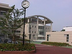 【小学校】桜小学校まで439ｍ