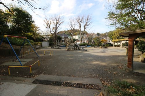 【公園】坂本公園まで493ｍ
