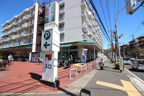 【スーパー】マルエツ六ッ川店まで845ｍ