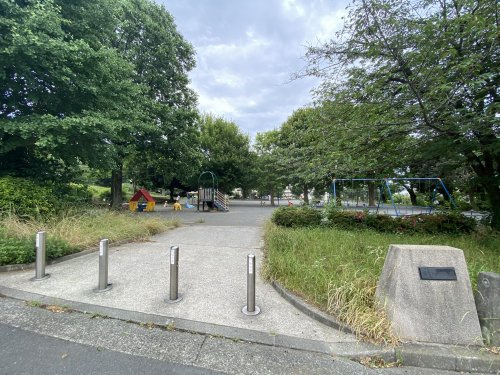 【公園】六ツ川三丁目公園まで1078ｍ