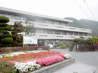 【小学校】赤穂市立坂越小学校まで1000ｍ