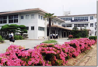 【中学校】赤穂市立坂越中学校まで1000ｍ
