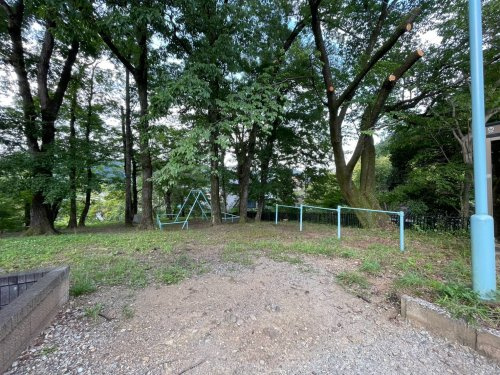 【公園】高尾公園まで593ｍ