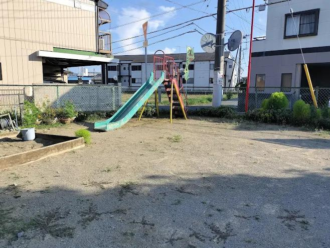 【公園】真鍋4丁目三角公園まで1699ｍ