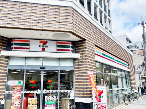【コンビニエンスストア】セブンイレブン　大阪玉造1丁目店まで161ｍ