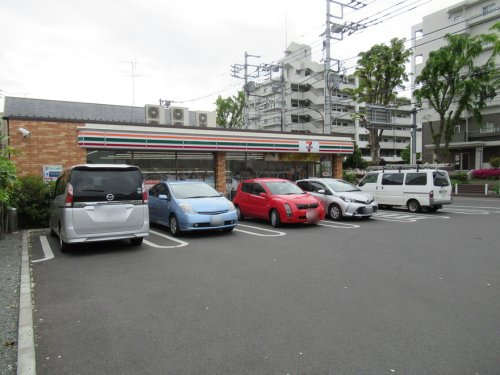 【コンビニエンスストア】セブンイレブン　相模原鶴ヶ丘店まで135ｍ