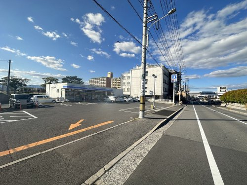 【コンビニエンスストア】ローソン　広島元宇品店まで653ｍ