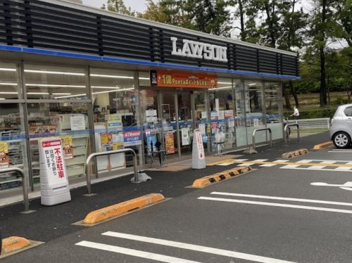 【コンビニエンスストア】ローソン　西宮樋之池町店まで515ｍ