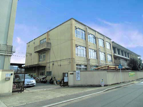 【小学校】京都市立下鴨小学校まで797ｍ