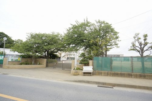【中学校】茅ヶ崎市立萩園中学校まで1112ｍ