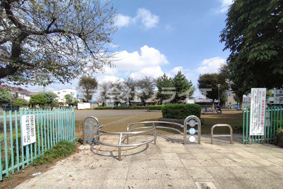 【公園】南台かすみ公園まで642ｍ