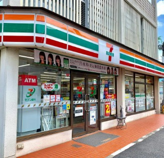 【コンビニエンスストア】セブンイレブン　川越南大塚駅南口店まで623ｍ