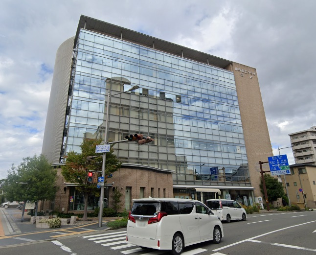 【市役所・区役所】伊丹市役所　消費生活センター・くらしのプラザまで1431ｍ