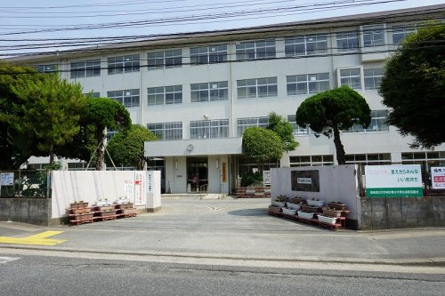 【中学校】香椎第2中学校まで1027ｍ