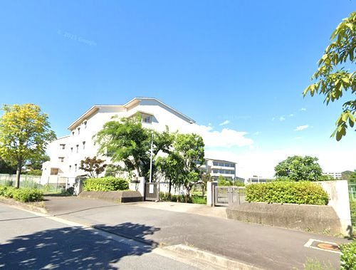 【小学校】厚木市立森の里小学校まで493ｍ