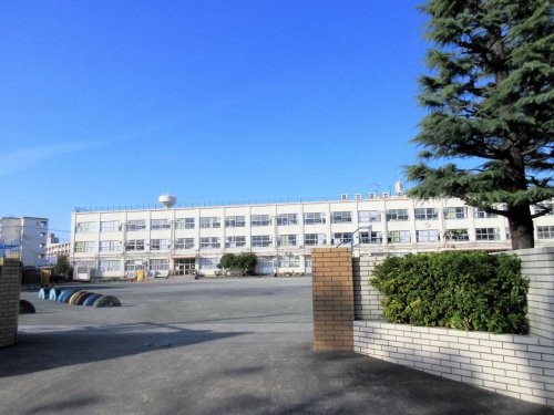 【小学校】足立区立中川北小学校まで513ｍ