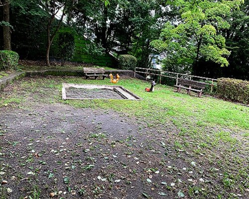 【公園】玉川学園4丁目児童公園まで518ｍ