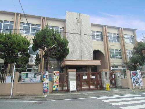 【小学校】京都市立養徳小学校まで319ｍ