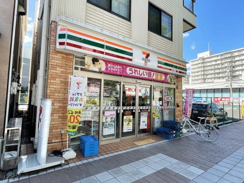 【コンビニエンスストア】セブンイレブン　西宮和上町店まで109ｍ