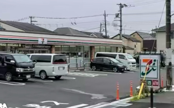 【コンビニエンスストア】セブンイレブン　松戸古ヶ崎五差路店まで595ｍ
