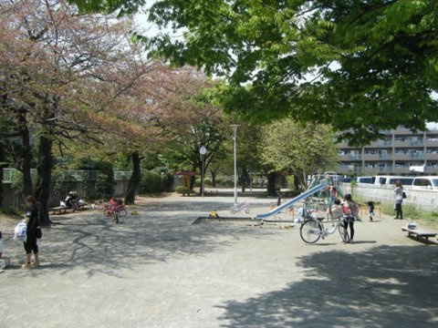 【公園】北浦公園まで1276ｍ