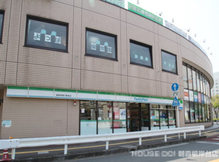 【コンビニエンスストア】ファミリーマート　柳瀬川駅前店まで220ｍ