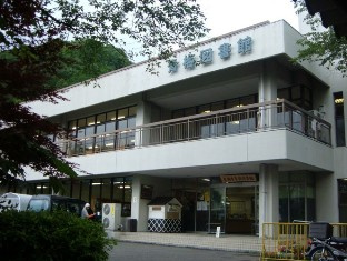 【図書館】青梅市青梅図書館まで1915ｍ
