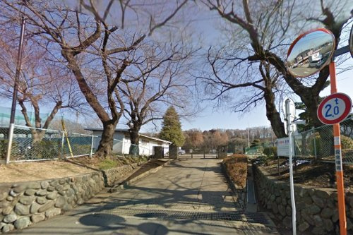 【中学校】相陽中学校まで730ｍ