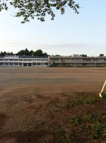 【中学校】瓜連中学校まで3085ｍ
