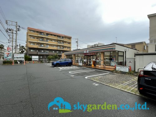 【コンビニエンスストア】セブンイレブン　藤沢辻堂東海岸4丁目店まで729ｍ