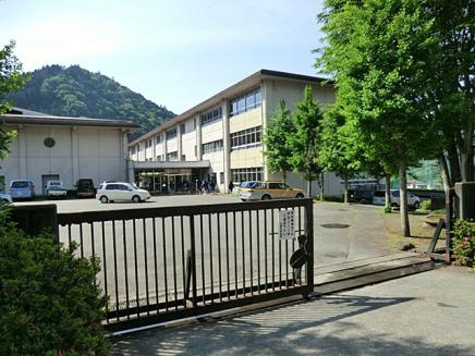 【中学校】北相中学校まで366ｍ