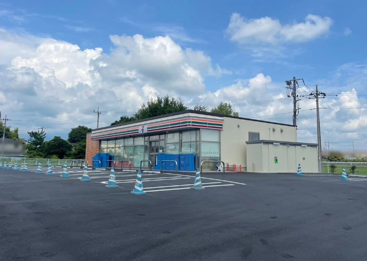 【コンビニエンスストア】セブンイレブン高崎本郷町店まで2130ｍ