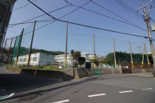 【中学校】北下浦中学校まで581ｍ