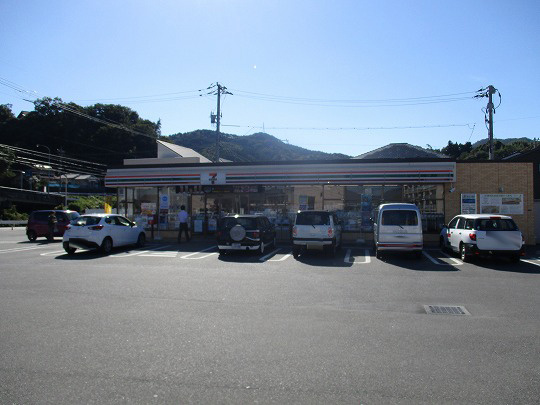 【コンビニエンスストア】セブンイレブン　大竹御園店まで797ｍ