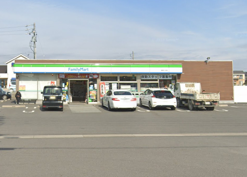 【コンビニエンスストア】ファミリーマート　愛西北一色店まで1130ｍ