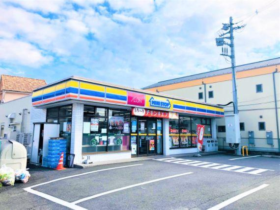 【コンビニエンスストア】ミニストップ　八潮8丁目店まで177ｍ