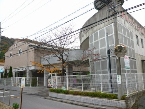 【幼稚園】海田みどり幼稚園まで393ｍ