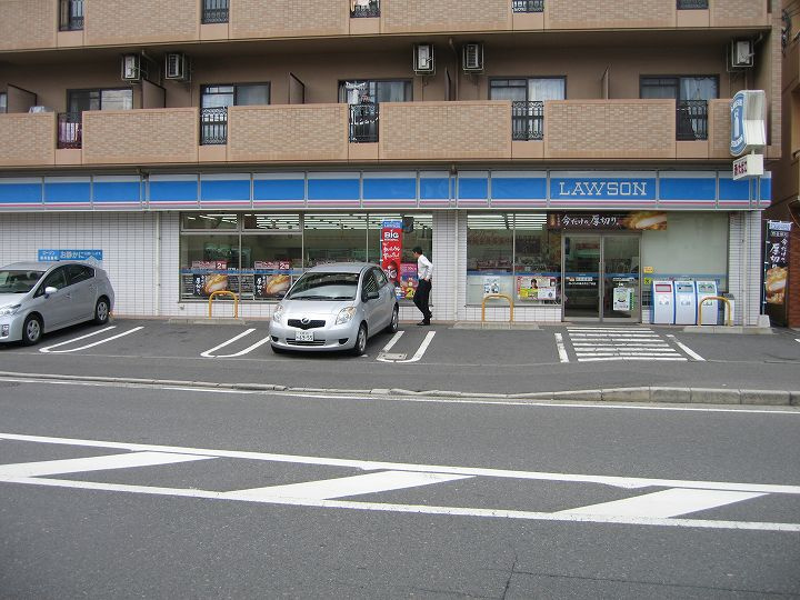 【コンビニエンスストア】ローソン　広島古市三丁目店まで910ｍ